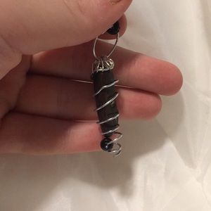 Wire wrapped smooth stone necklace